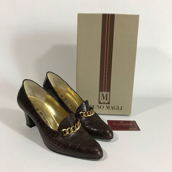 Vintage 90s Bruno Magli Croc Pumps w/Gold Chain - Picture 1 of 7
